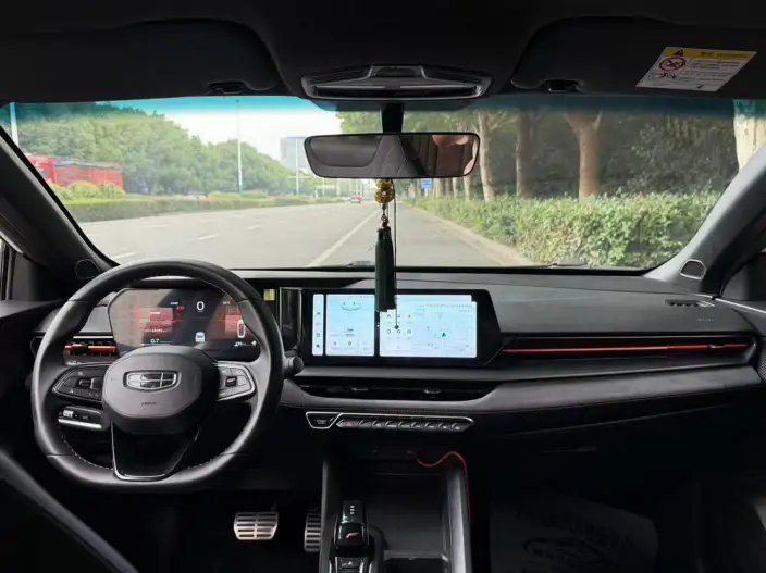 Geely Binrui 2022 Model Geely Binrui COOL 1.5T DCT Thunder Edition – фото 6