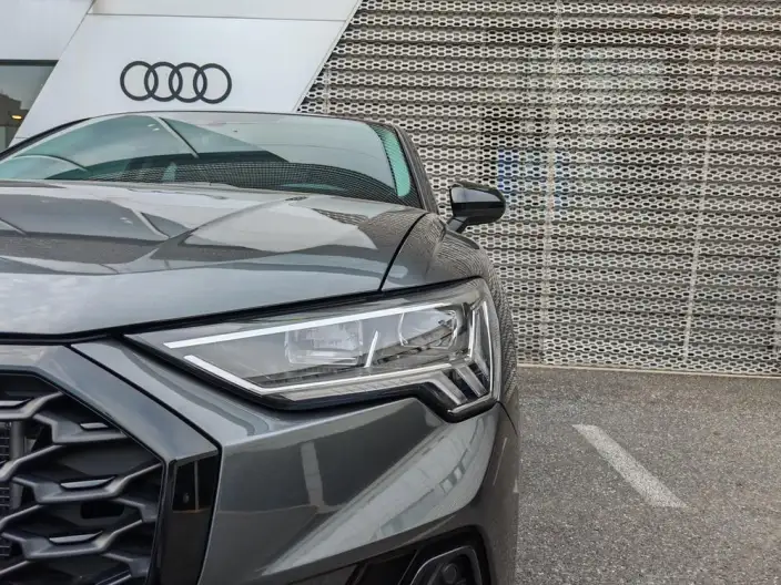 AUDI Q3 Sportback 2022 Model 40 TFSI Fashion Model – фото 7