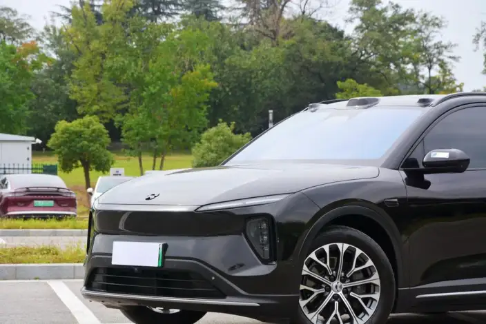 NIO ES6 2024 Model 75kWh – фото 9