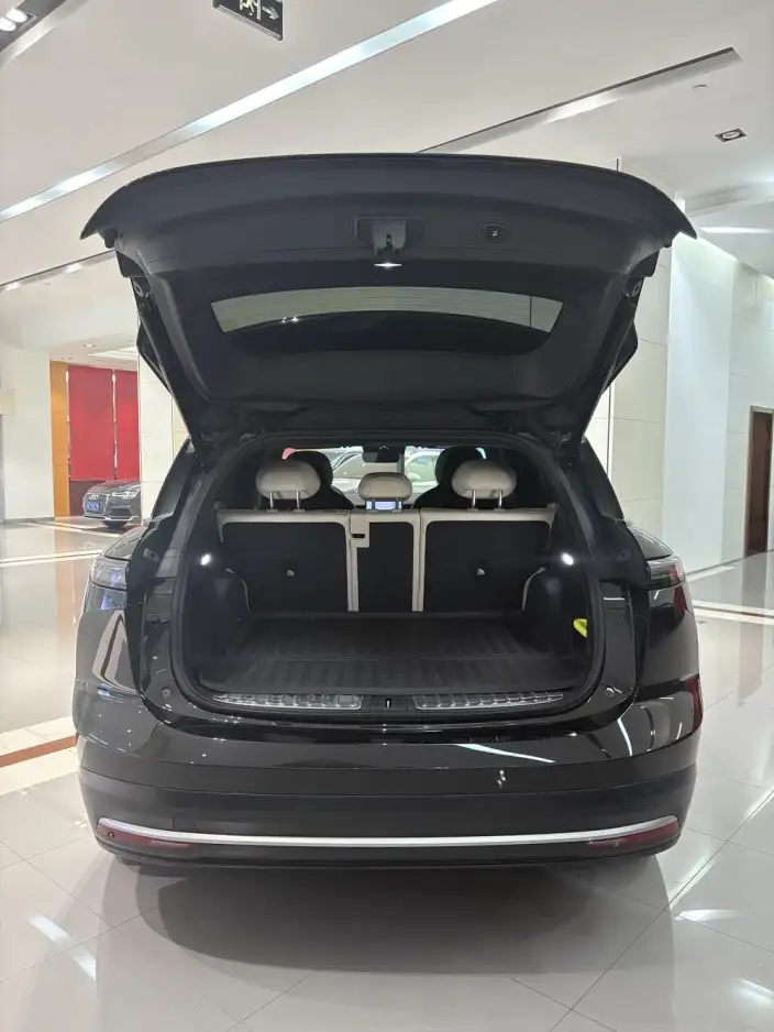 NIO ES6 2024 Model 75kWh – фото 9