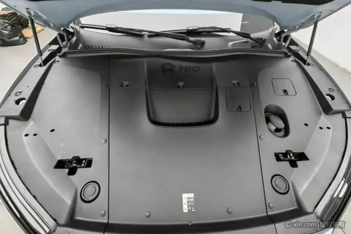 NIO ES6 2024 Model 75kWh – фото 5