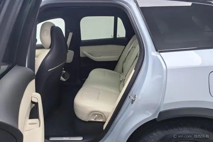 NIO ES6 2024 Model 75kWh – фото 19