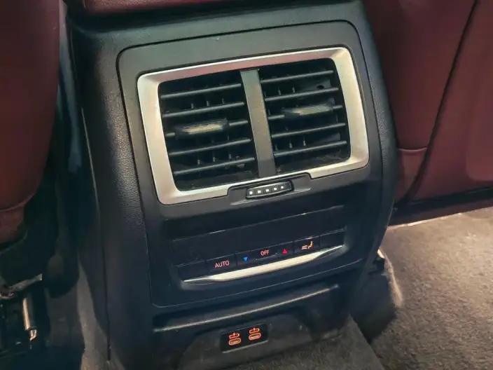 BMW iX3 2022 Model Facelift Leading Model – фото 5