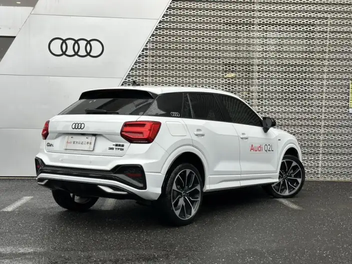 AUDI Q2L 2024 Model 35 TFSI Luxury Dynamic Model – фото 4