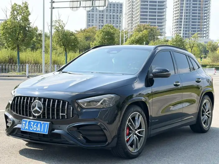 Mercedes-Benz GLA AMG 2024 Model AMG GLA 35 4MATIC – фото 1