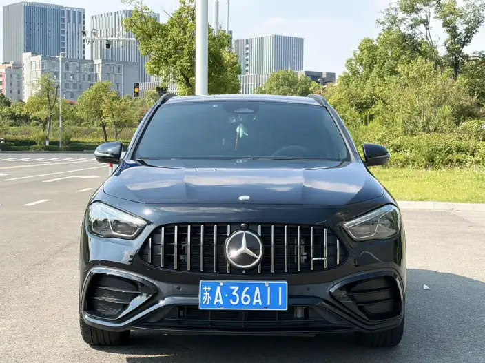 Mercedes-Benz GLA AMG 2024 Model AMG GLA 35 4MATIC – фото 2
