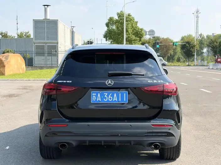 Mercedes-Benz GLA AMG 2024 Model AMG GLA 35 4MATIC – фото 5