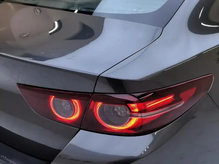 Mazda3 Axela 2021 Model 2.0L Automatic Zhi Shine Edition – фото 9