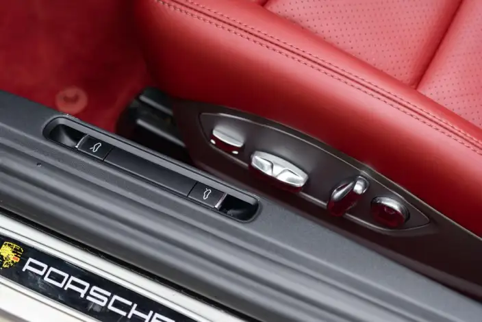 Porsche 718 2023 Model Boxster 2.0T – фото 7