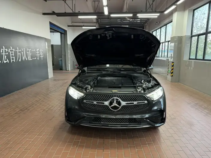 Mercedes-Benz GLC 2025 Model GLC 260 L 4MATIC Luxury Model 5 seat – фото 7