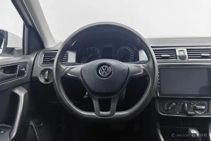 Volkswagen Santana 2021 Model 1.5L Automatic Fashion edition – фото 15