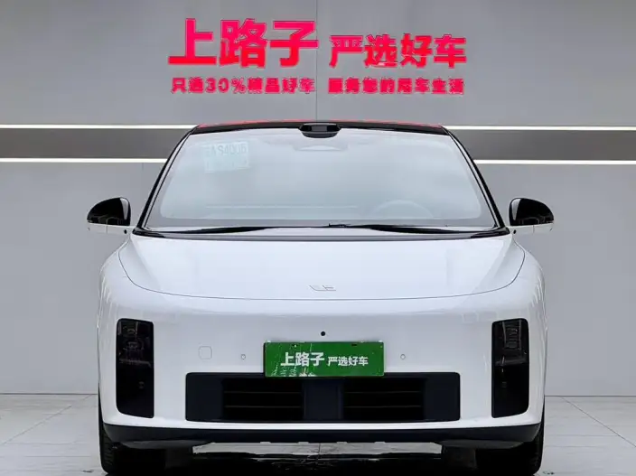 Li Auto i6 2025 Model 2WD Standard Edition – фото 2