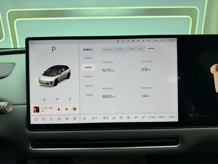 Li Auto i6 2025 Model 2WD Standard Edition – фото 9