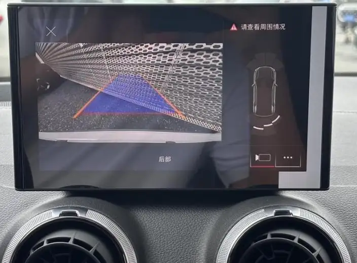 AUDI Q2L 2025 Model 35 TFSI Fashion Dynamic Model – фото 8