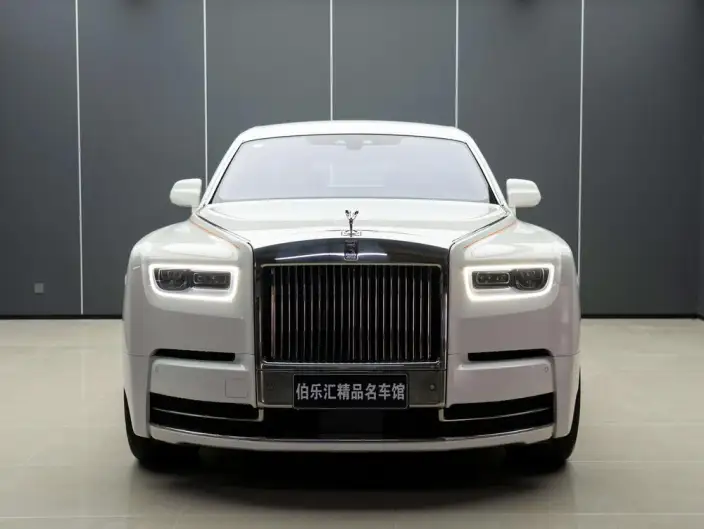 Phantom 2018 Model 6.7T Long wheelbase Edition