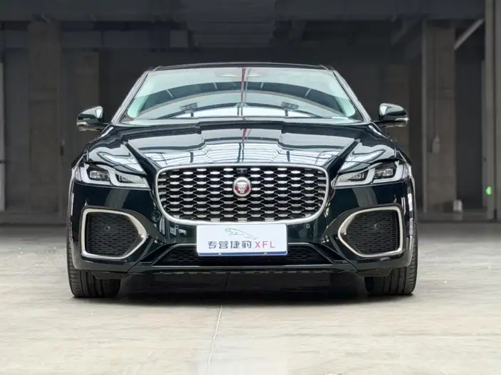 Jaguar XFL 2023 Model 2.0T P250 2WD Exclusive Deluxe Edition – фото 2