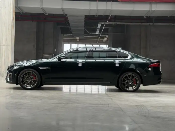 Jaguar XFL 2023 Model 2.0T P250 2WD Exclusive Deluxe Edition – фото 4