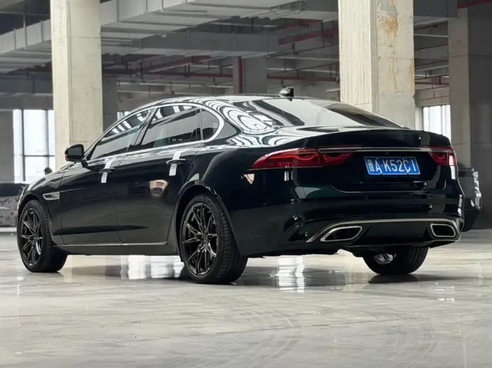 Jaguar XFL 2023 Model 2.0T P250 2WD Exclusive Deluxe Edition – фото 5
