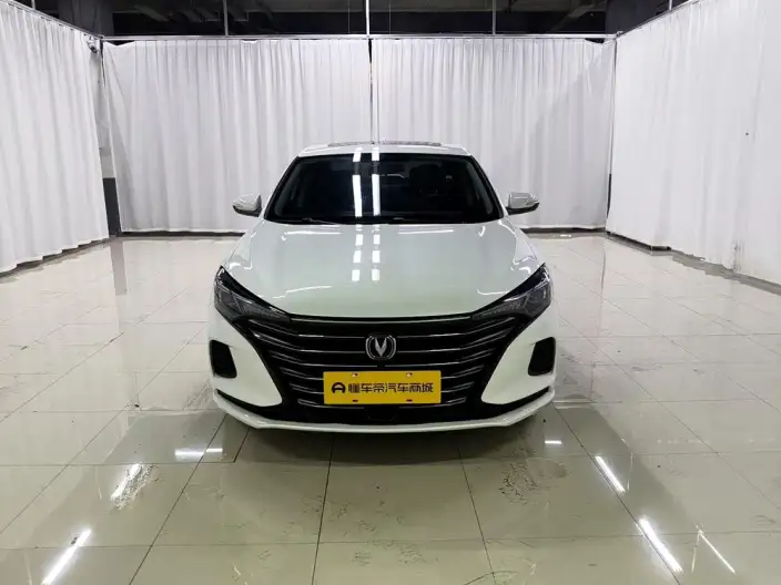 Changan Eado 2022 Model PLUS 1.6L GDI Manual Luxury Model – фото 2