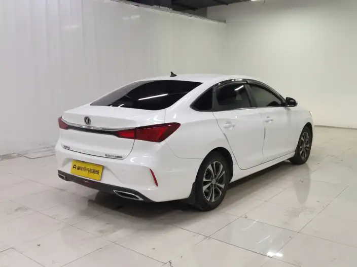 Changan Eado 2022 Model PLUS 1.6L GDI Manual Luxury Model – фото 7