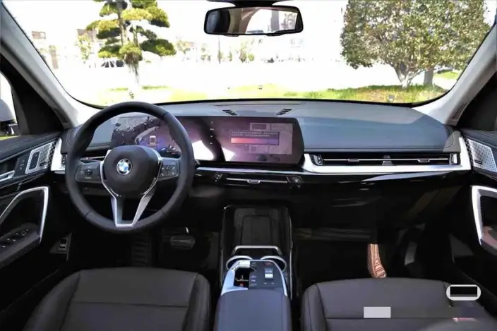 BMW X1 2023 Model sDrive25Li M Sports Set – фото 7