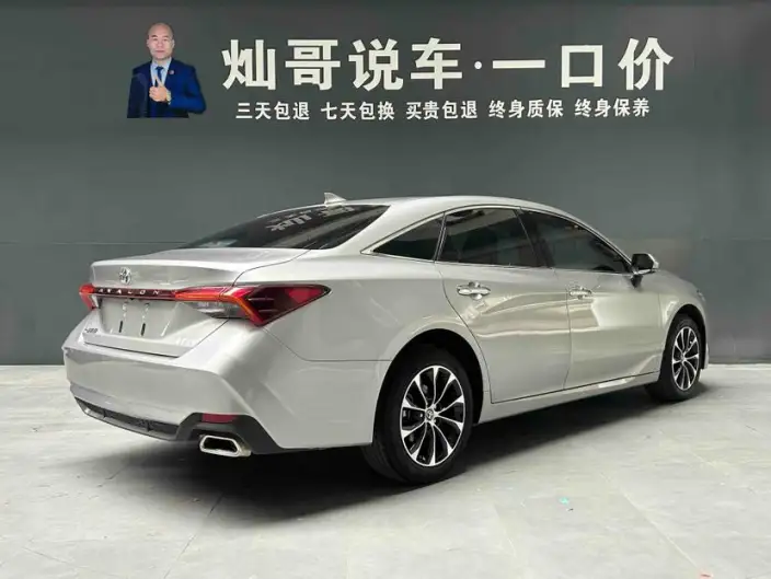 Toyota Avalon 2023 Model 2.0L CVT Deluxe Edition – фото 4