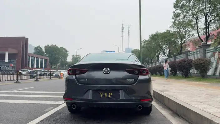 Mazda3 Axela 2022 Model 2.0L Automatic Zhi Engine Edition – фото 5