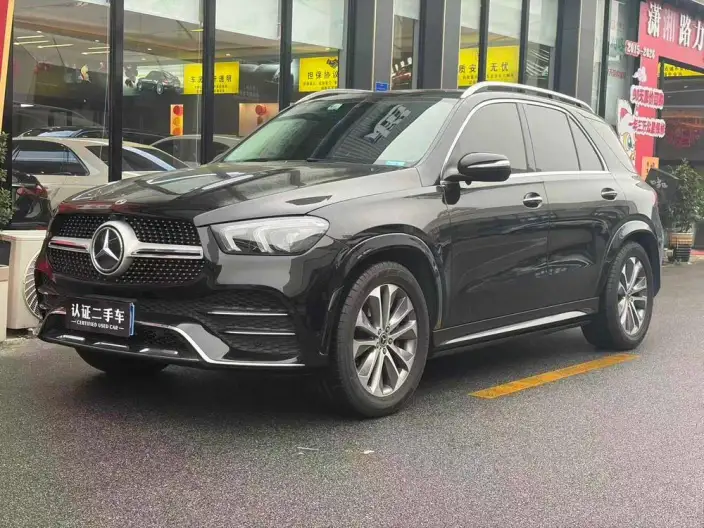 Mercedes-Benz GLE Imported 2022 Model GLE 350 4MATIC Fashion Model – фото 1