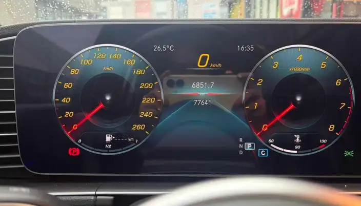 Mercedes-Benz GLE Imported 2022 Model GLE 350 4MATIC Fashion Model – фото 8