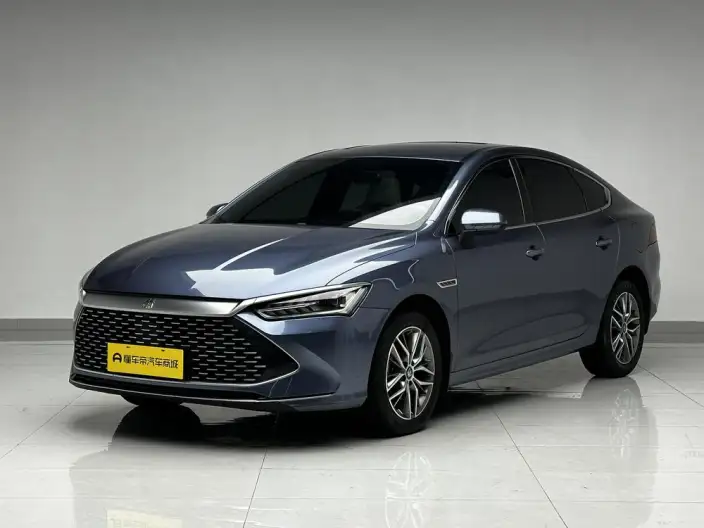 BYD Qin PLUS DM 2024 Model Honor Edition DM-i 120KM Leading Model – фото 1