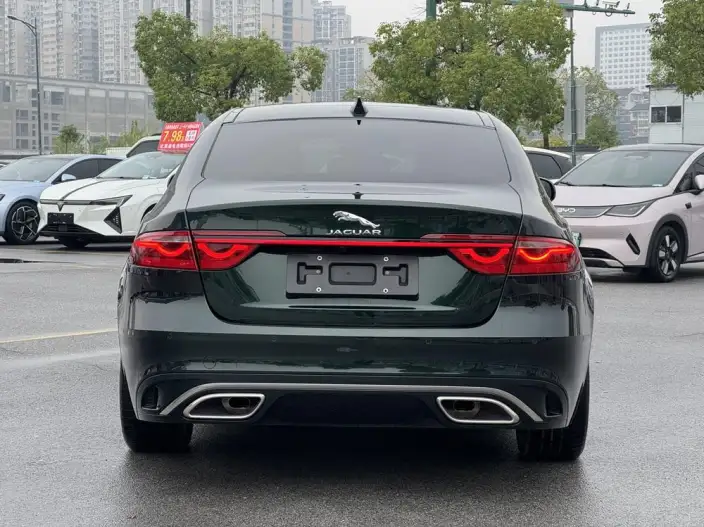 Jaguar XFL 2023 Model 2.0T P250 2WD Exclusive Deluxe Edition – фото 5