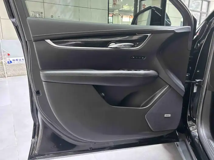 Cadillac XT5 2022 Model 2.0T 2WD Luxury Model – фото 9