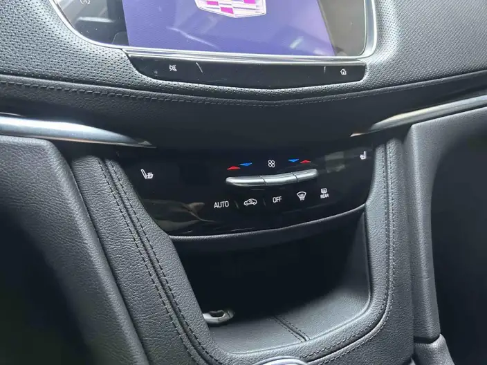 Cadillac XT5 2022 Model 2.0T 2WD Luxury Model – фото 10