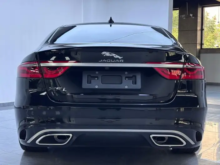 Jaguar XFL 2024 Model 2.0T P250 2WD Exclusive Deluxe Edition – фото 5