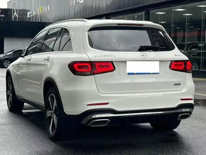Mercedes-Benz GLC 2022 Model Facelift II GLC 260 L 4MATIC Dynamic Model – фото 3