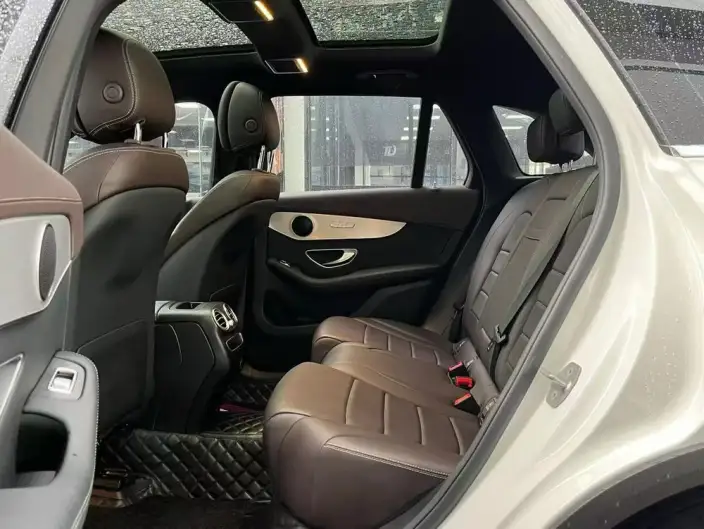 Mercedes-Benz GLC 2022 Model Facelift II GLC 260 L 4MATIC Dynamic Model – фото 9
