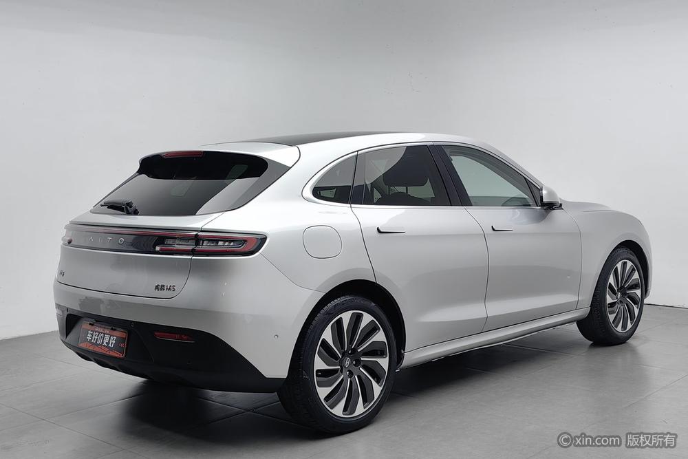 AITO M5 2022 Extended-Range AWD Performance