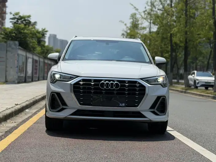 AUDI Q3 2022 Model 35 TFSI Fashion Dynamic Model – фото 2
