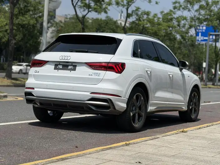 AUDI Q3 2022 Model 35 TFSI Fashion Dynamic Model – фото 7