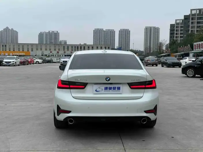 BMW 3 Series 2022 Model 320i Sports Set – фото 6