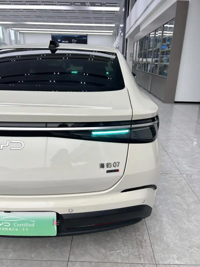 BYD Seal 07DM 2026 Model DM-i 230KM Flagship Model – фото 4