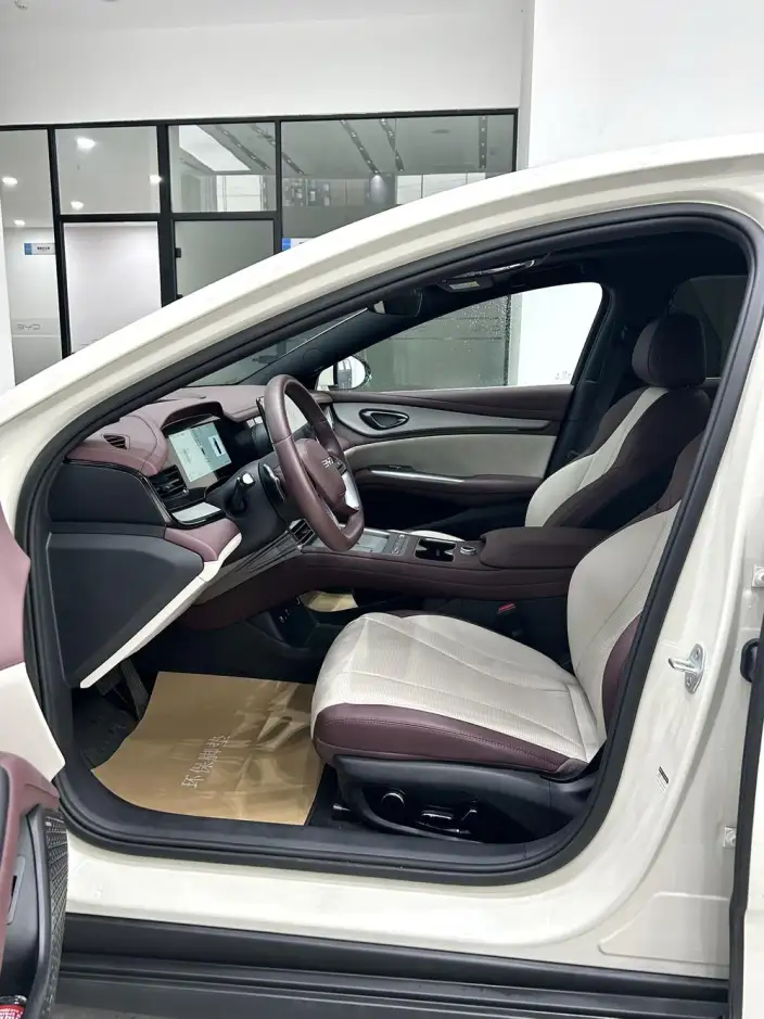 BYD Seal 07DM 2026 Model DM-i 230KM Flagship Model – фото 9