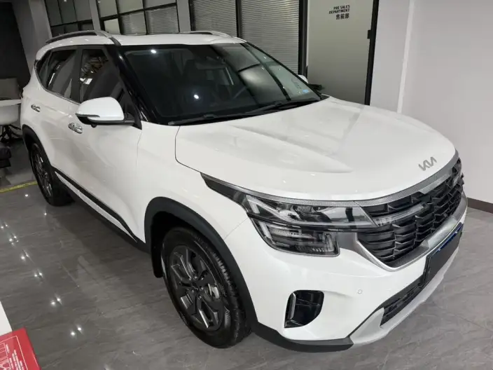 Kia Seltos 2023 Model 1.5L IVT Deluxe Edition