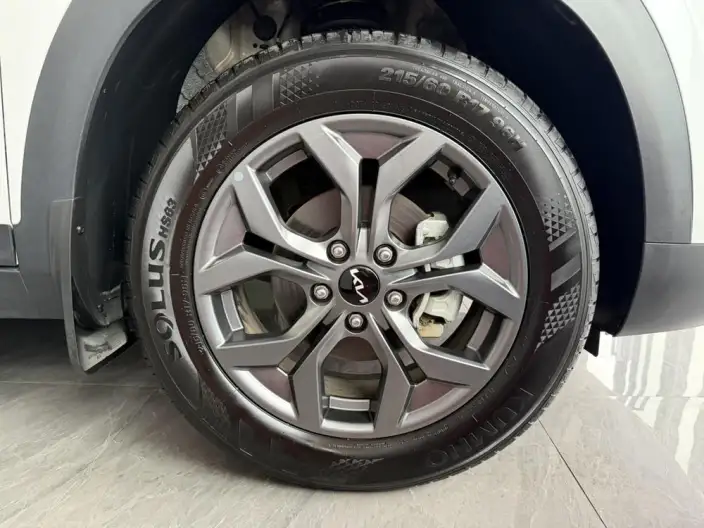 Kia Seltos 2023 Model 1.5L IVT Deluxe Edition – фото 10