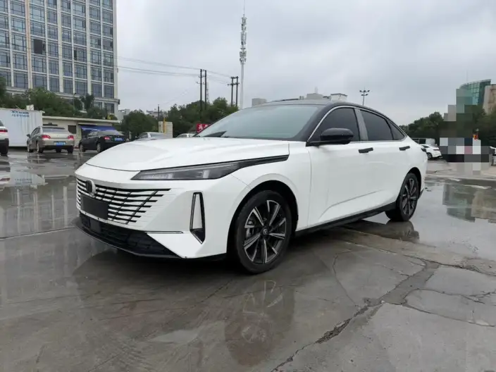 Changan Eado 2025 Model 1.5T DCT High Power Edition – фото 1