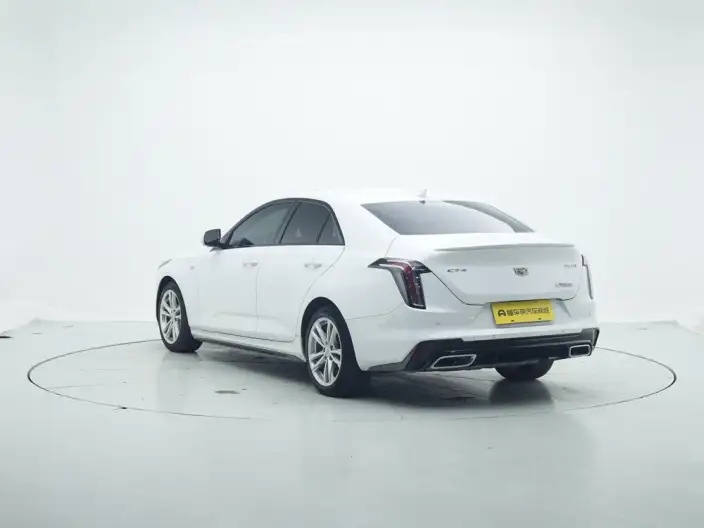 Cadillac CT4 2022 Model 28T Fashion Model – фото 5