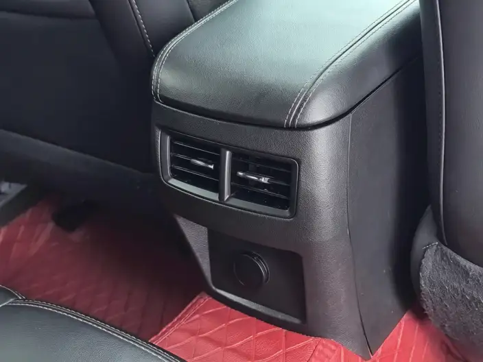 Cadillac CT4 2022 Model 28T Fashion Model – фото 10