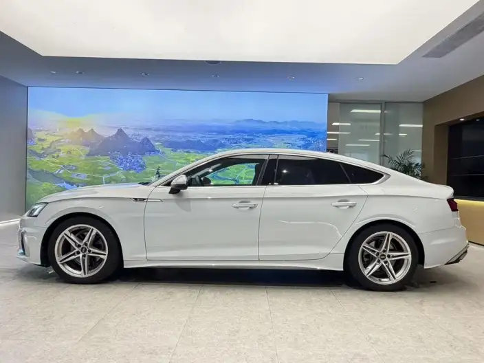 Audi A5 2022 Model Sportback 40 TFSI Fashion Dynamic Model – фото 3