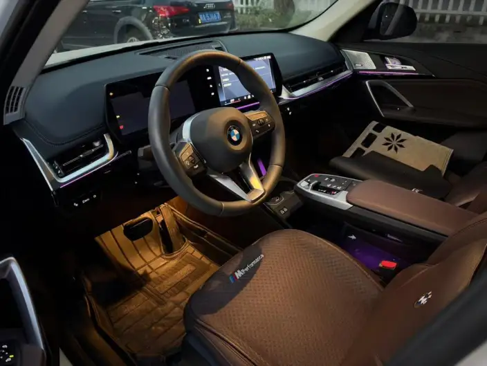 BMW X1 2023 Model sDrive25Li X Design Set – фото 7