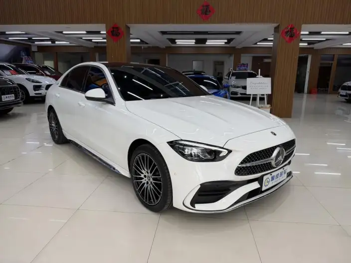 Mercedes-Benz C-Class 2025 Model C 260 L Sports Edition – фото 3
